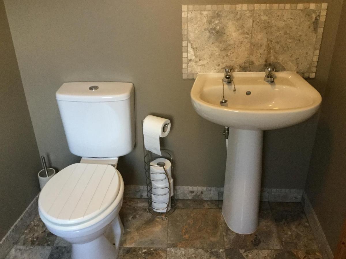6 Beili Priory Apartment Абъргавени Екстериор снимка